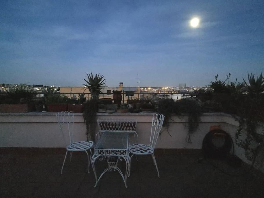 Apartament Rosa'S Terrace Roma Panoramic Penthouse Zewnętrze zdjęcie